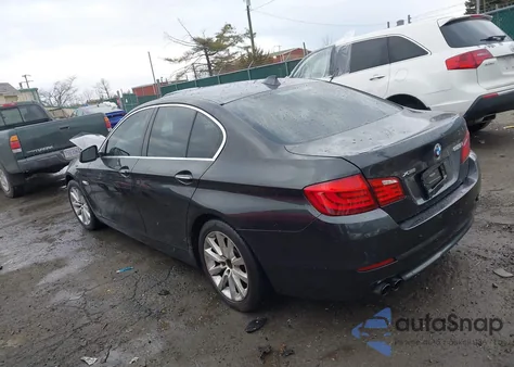 2013 BMW 528I xDrive z USA, uszkodzony, nr VIN WBAXH5C56DD107545